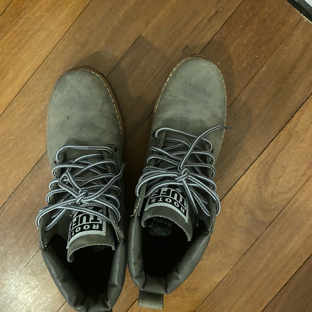 Roots boots